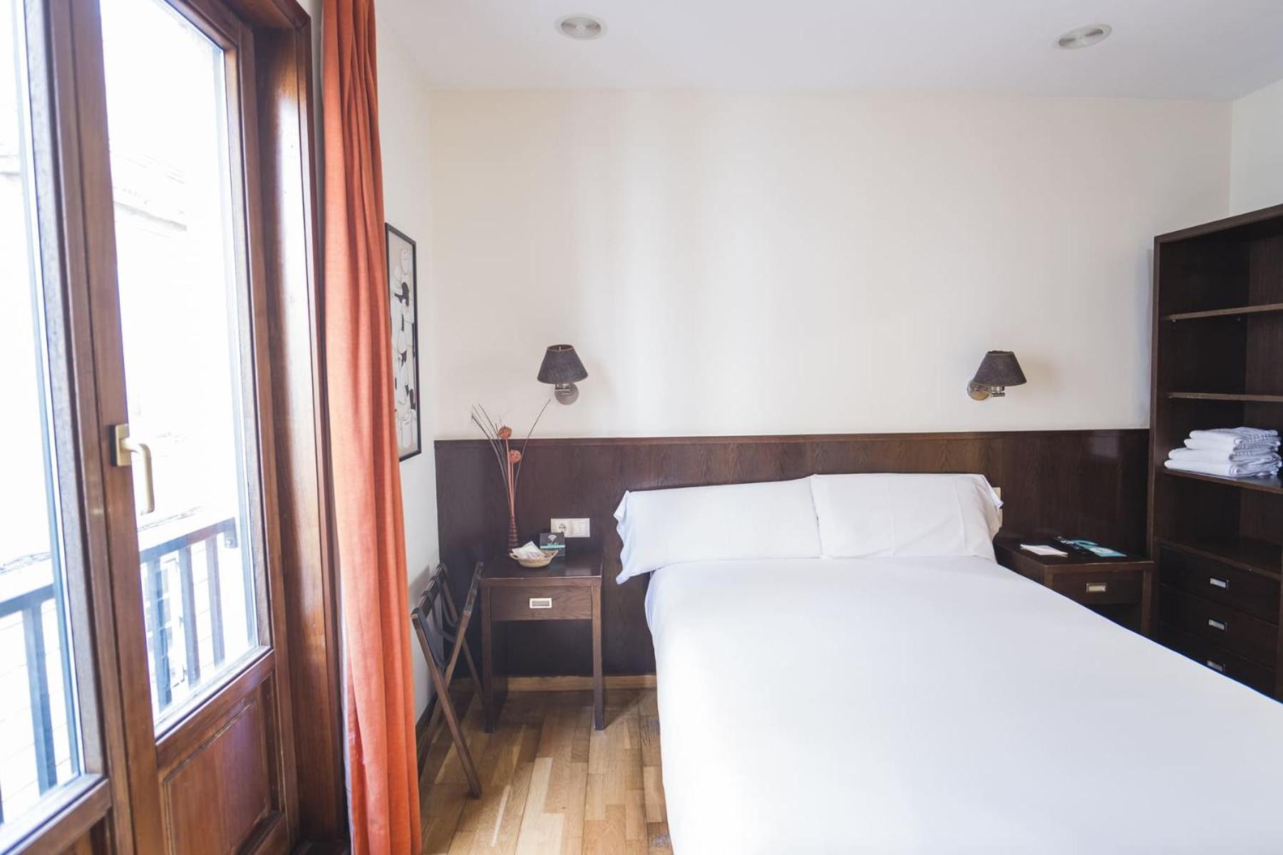 Hotel Alda Algalia Santiago de Compostela Exterior foto